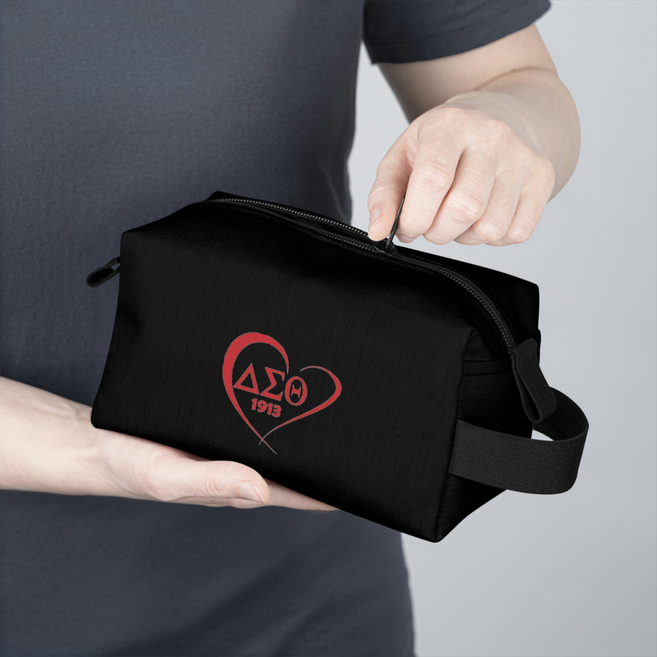 DST Heart Toiletry Bag