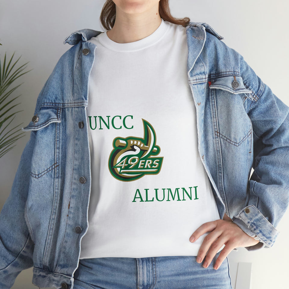 UNCC ALUMNI Unisex Heavy Cotton Tee