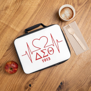 Delta Heartbeat Lunch Bag