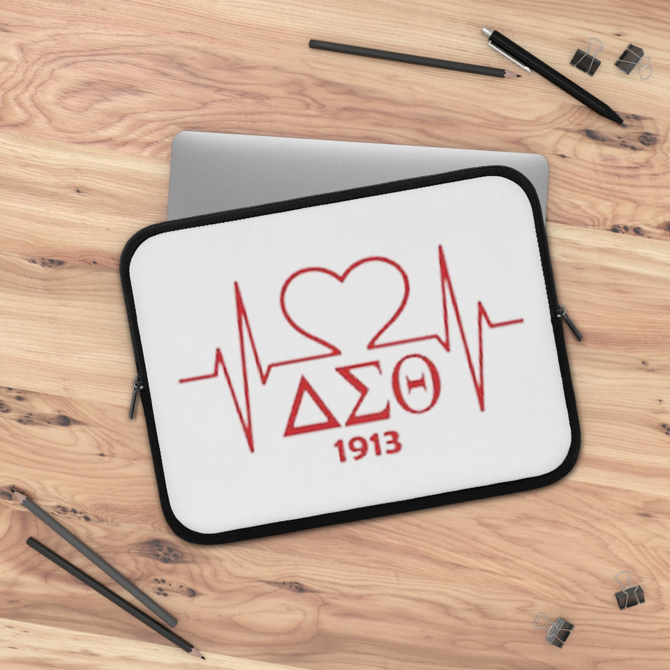 Delta Heartbeat Laptop Sleeve