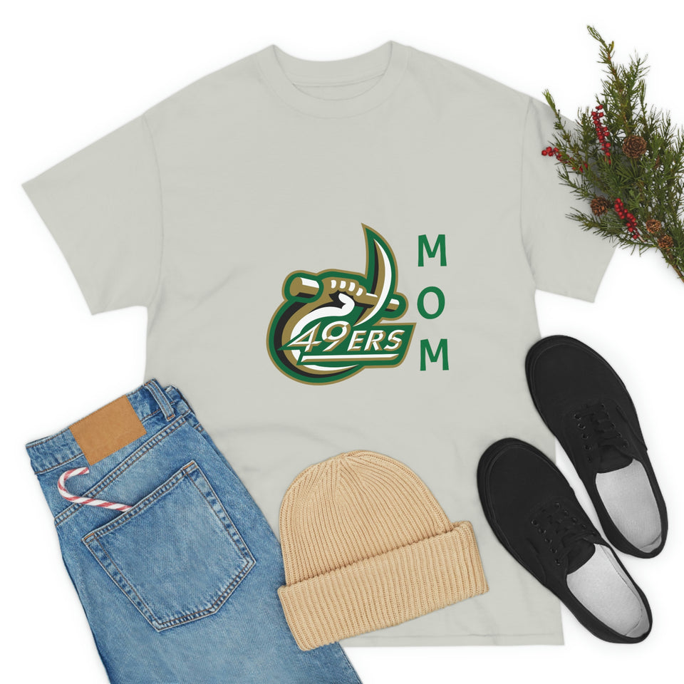 UNCC Mom Unisex Heavy Cotton Tee