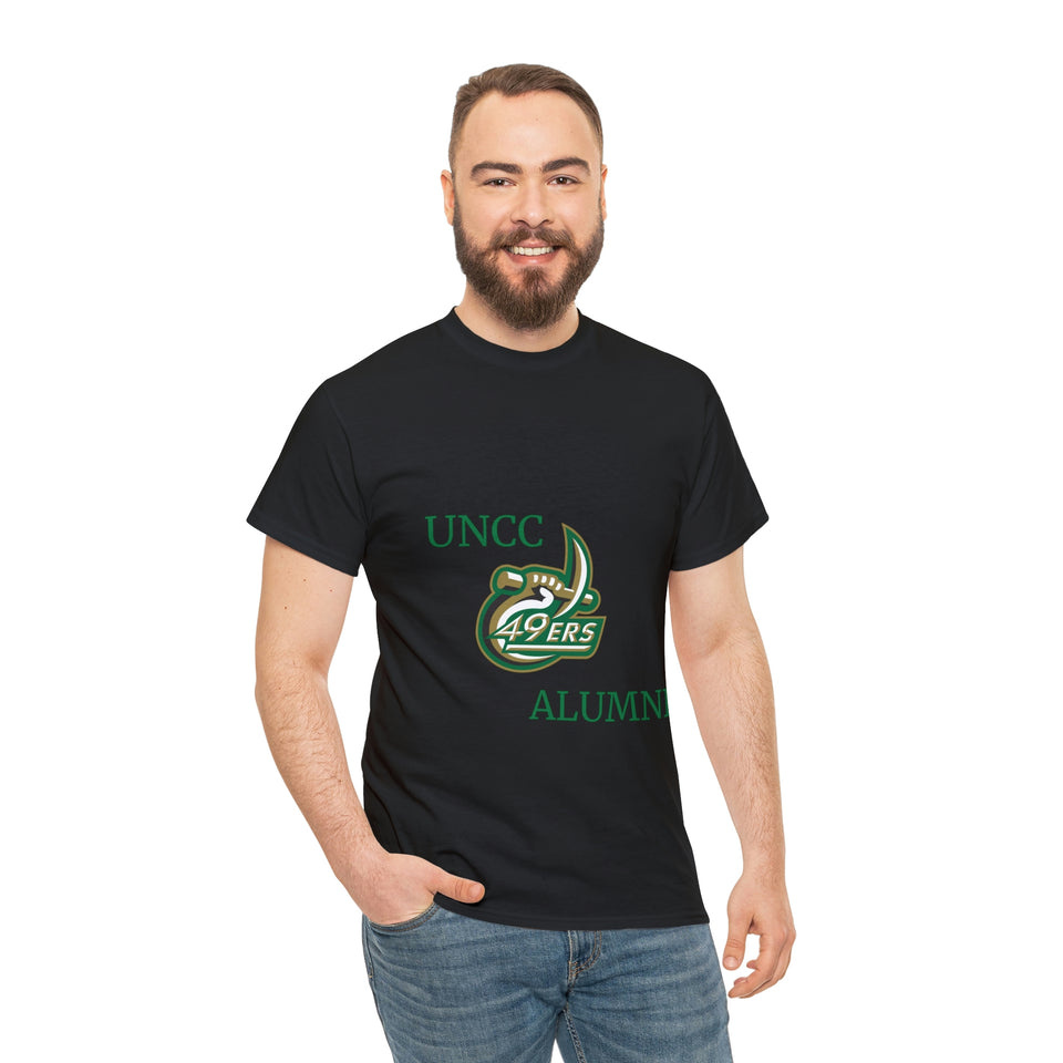 UNCC ALUMNI Unisex Heavy Cotton Tee
