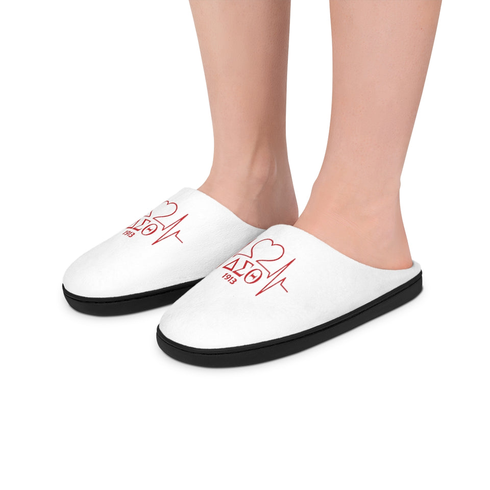 Delta Heartbeat Women's Indoor Slippers
