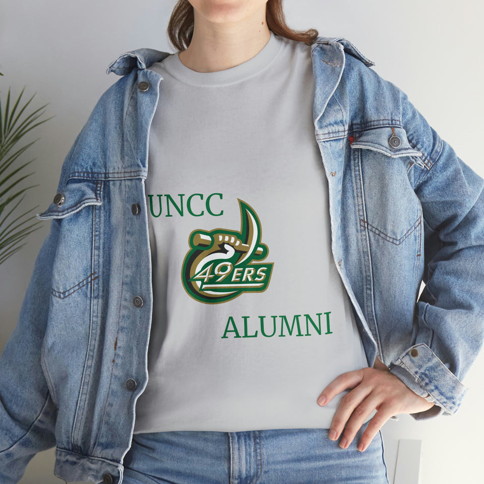 UNCC ALUMNI Unisex Heavy Cotton Tee