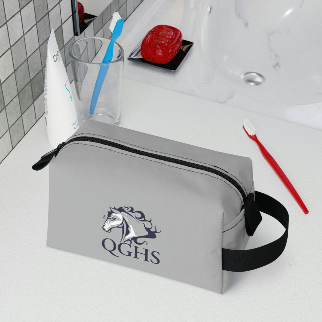 Queens Grant HS Toiletry Bag