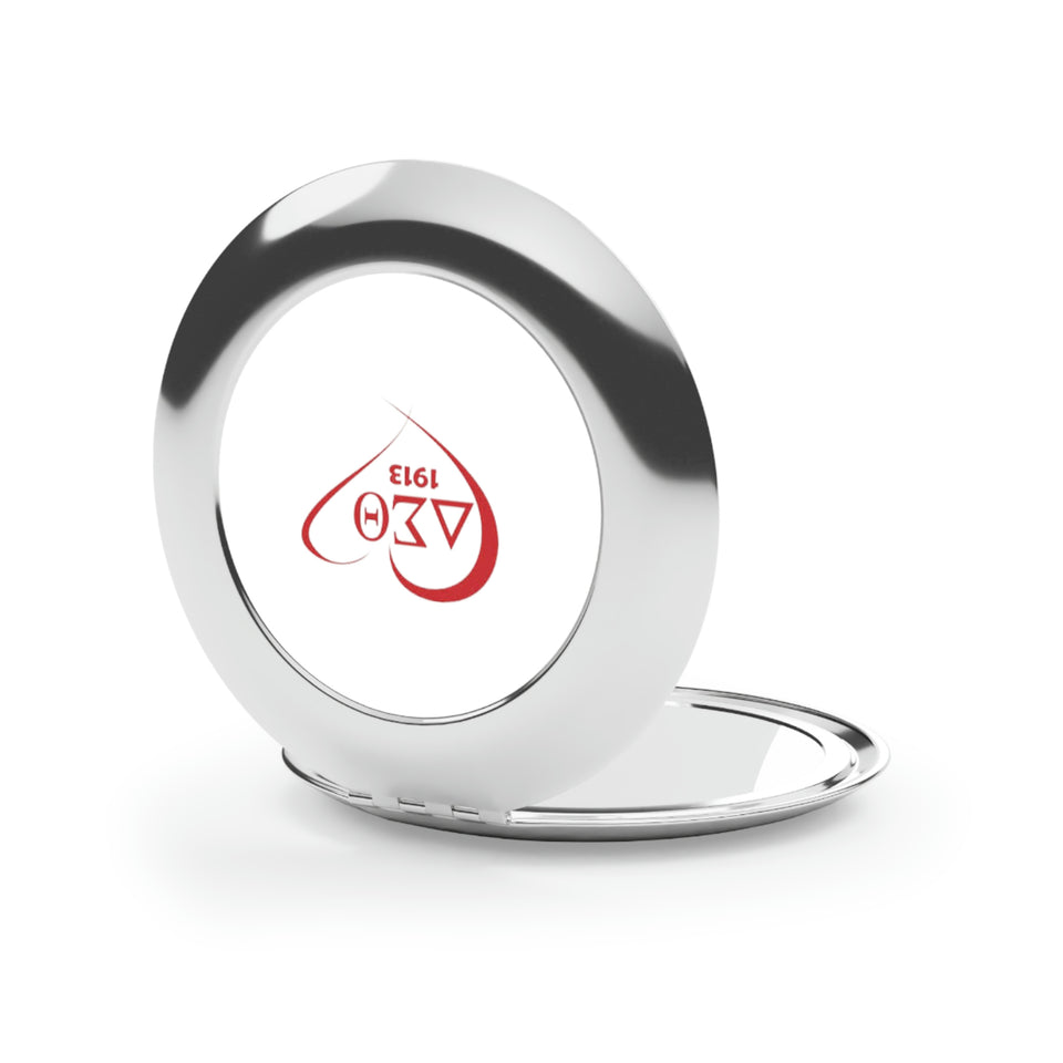 DST Heart Compact Travel Mirror