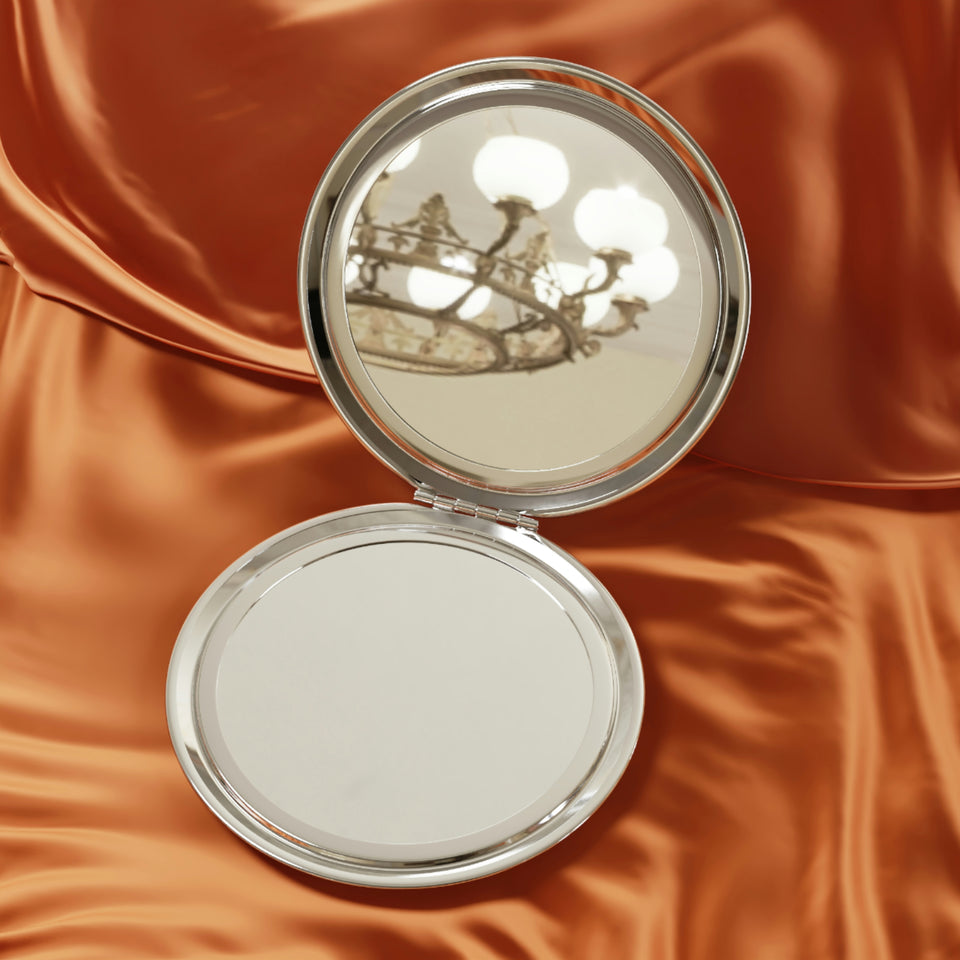DST Heart Compact Travel Mirror