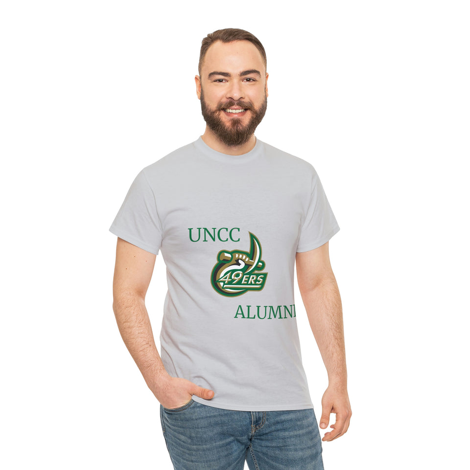 UNCC ALUMNI Unisex Heavy Cotton Tee